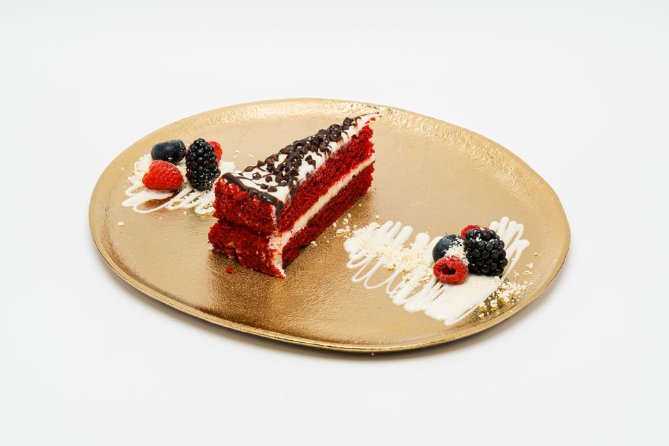 Hochwertiges Produkt in moderner Präsentation mit klarer Form und Materialdetails