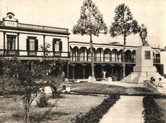 ODS DE MAYO SQUARE.jpg
