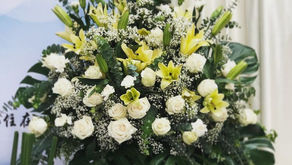 Why Fresh Blooms Matter in Condolences Flower Delivery Singapore Arrangements