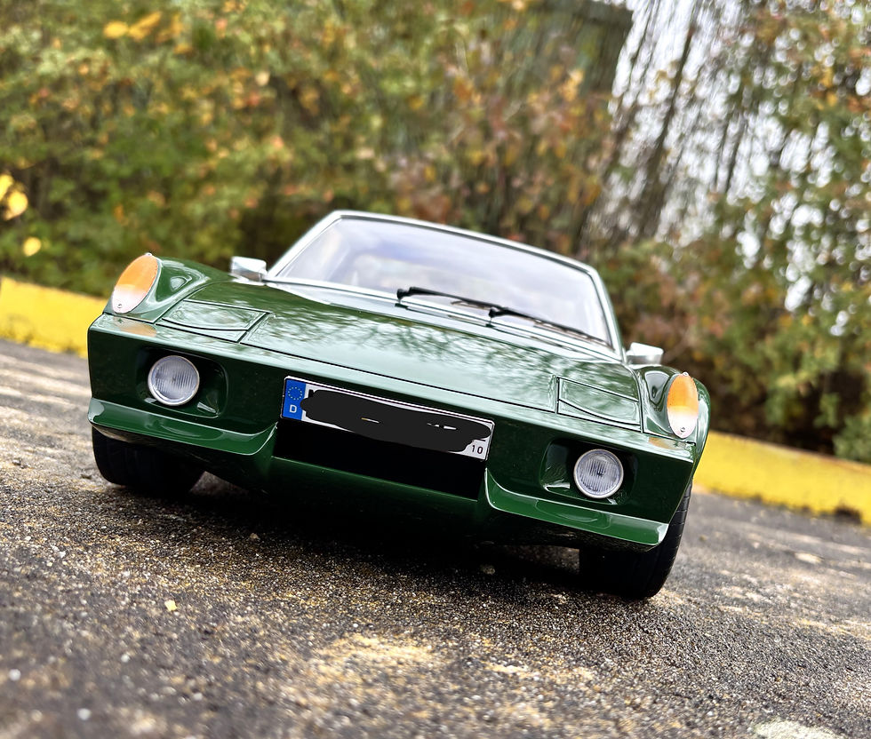 Porsche 916 Irischgrün scale 1:8 Finemodelcars