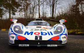 Porsche 911 996 GT1 1995 scale 1:8 Spark Models