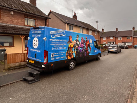 Louie’s Gamevan Party! 🥳