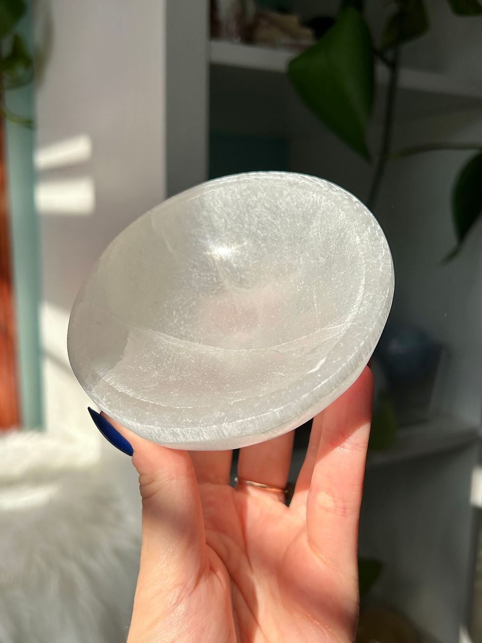 Thumbnail: Selenite Bowl