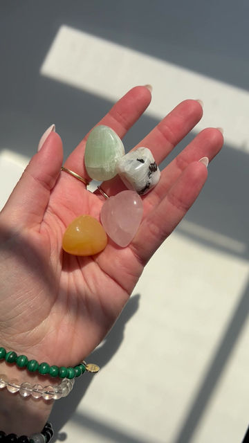 Thumbnail: Cancer Zodiac Crystal Set