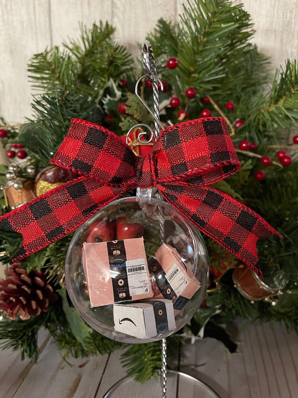 Miniatura: Amazon Ornament / Mini Amazon Ornament / Here come amazon.