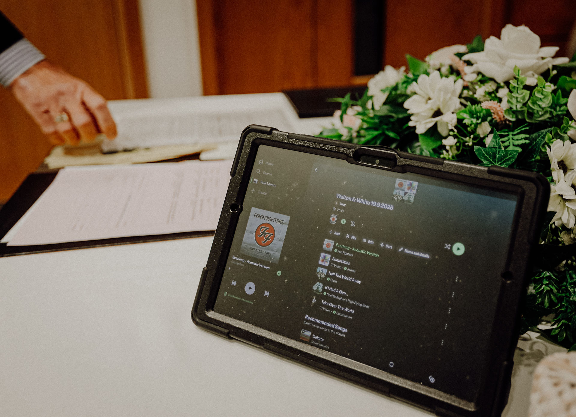 Micro wedding at Warrington Registry office, Danielle Boxall Photography