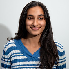 Riya Minglani.jpg