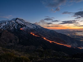 Nuova eruzione dell'Etna oggi con colata lavica e monitoraggio INGV