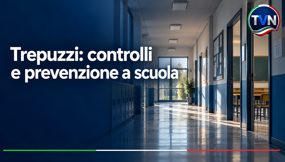 Ingresso di una scuola primaria con aula didattica e materiale scolastico