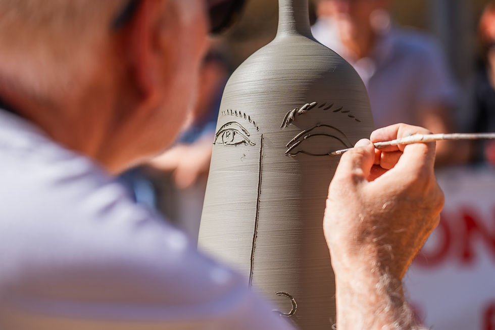 Il Maestro Giuseppe Prinzi conquista l'8° posto mondiale al Mondial Tornianti di Faenza. Dalla Sicilia alla Romagna in Panda per portare Santo Stefano di Camastra in cima alla ceramica internazionale.