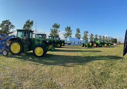 machinerie alex corriveau john deere 14.jpeg