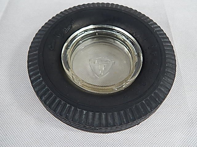 Miniaturbild: Aschenbecher Firestone Swiss Made