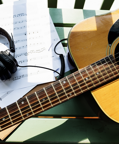 Curso de Composição Musical Violão Fone de Ouvido e Partitura
