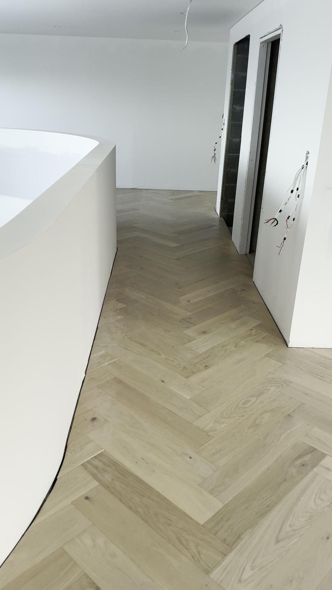 Luxury Engineered Herringbone Parquet 15/3mm