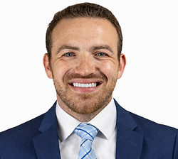 ANDREW D. RAZZORE, ESQ. Associate Attorney The Law Office of Craig A. Fine, P.C..jpg