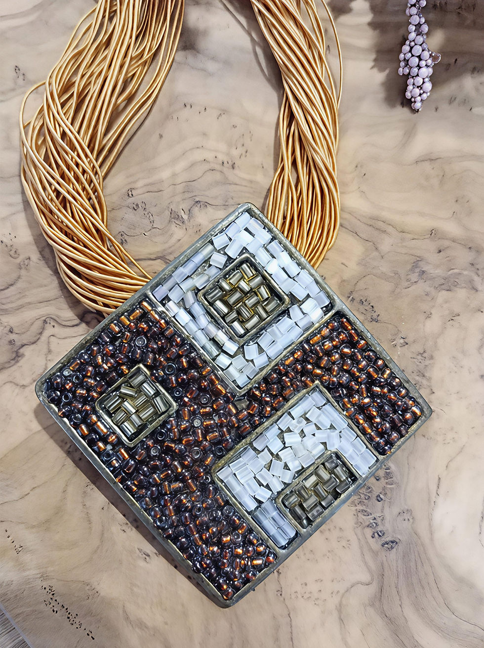 Miniatura: Collana artigianale dorata