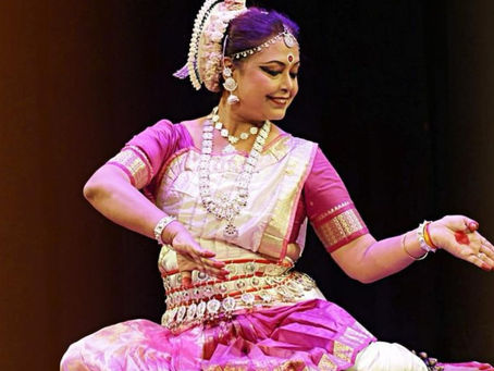 Odissi Dance Guru Sruti Barua’s ‘Pratibimb’ Enchants Delhi