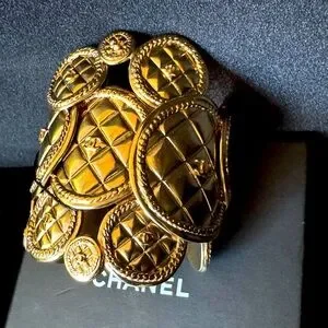 CHANEL Cuff Bracelet. Unique design! Rare