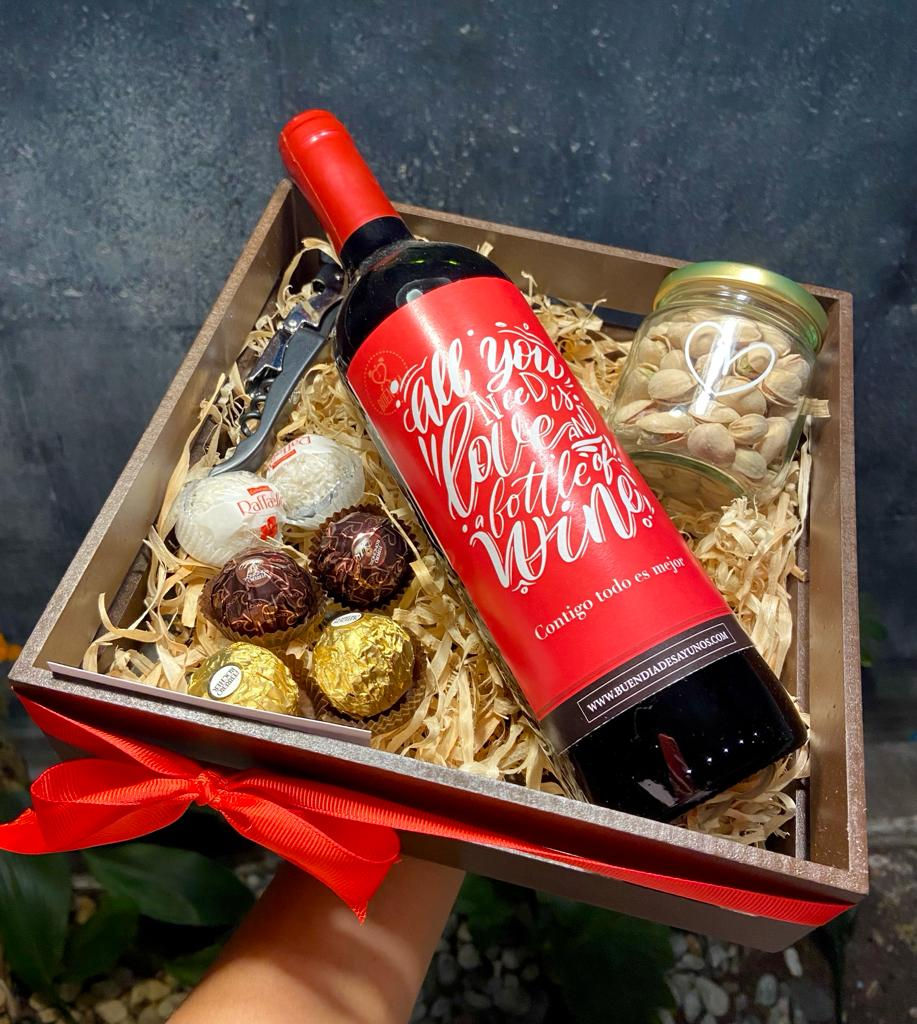 Huacal Tinto Amor