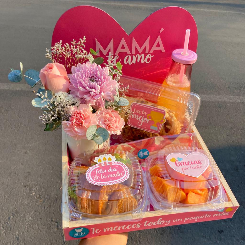 Desayuno te amo Mamá