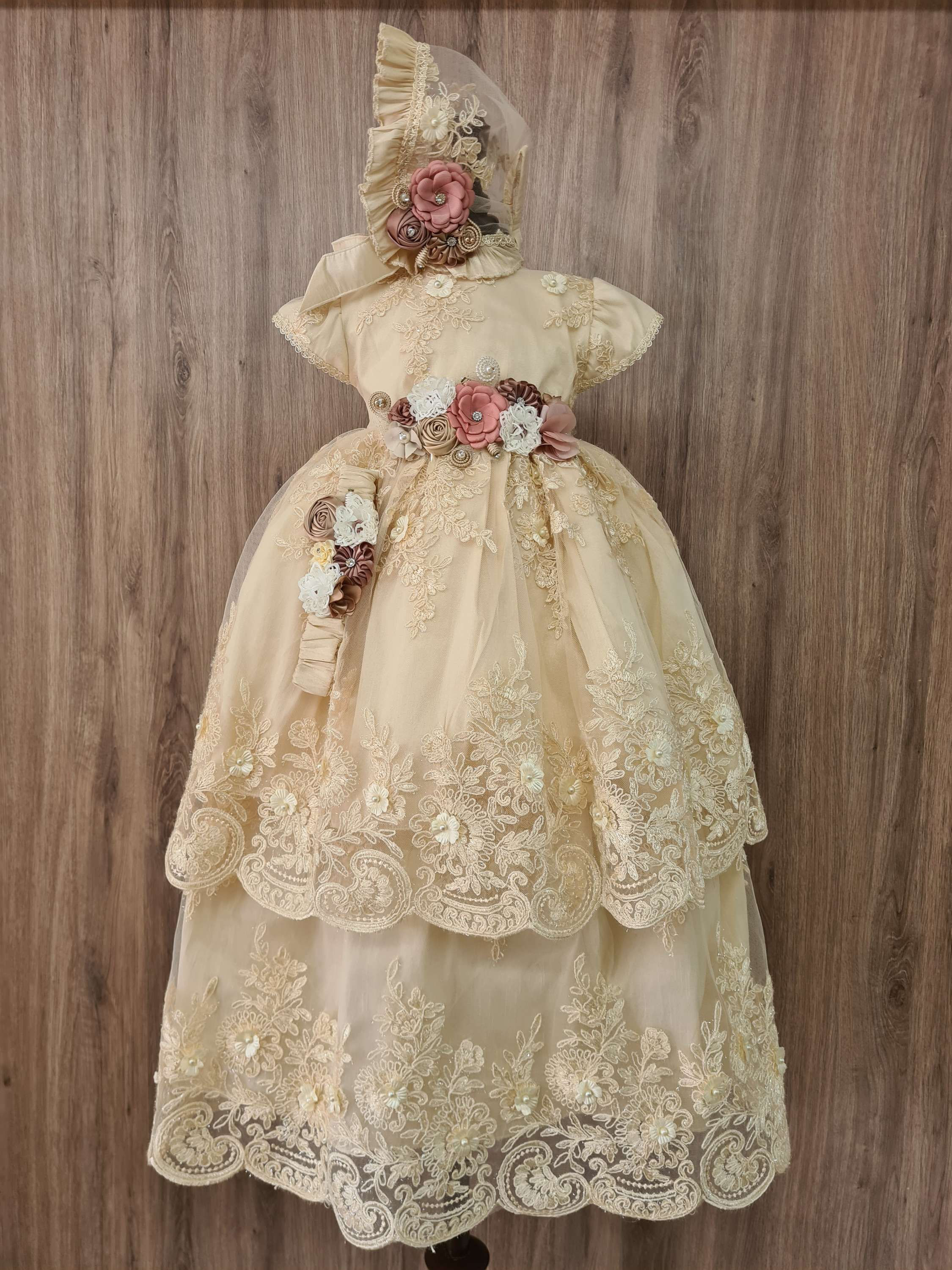 Modelo Pauleth Champagne