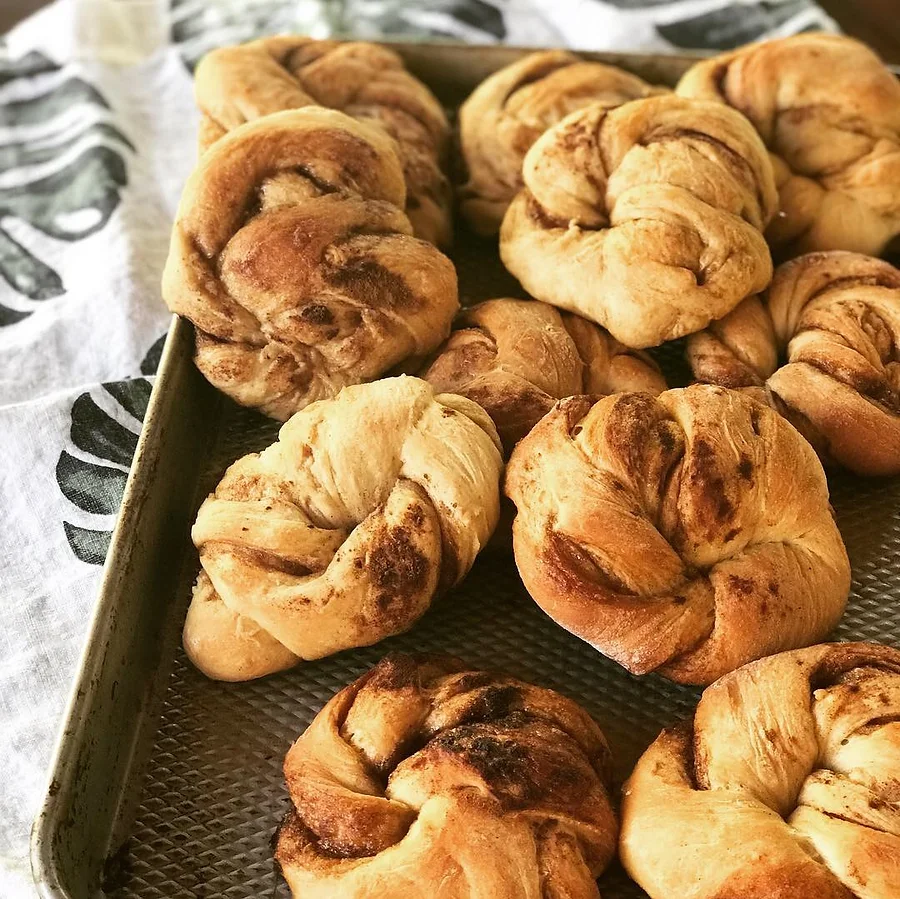 Cinnamon Brown Sugar Knots