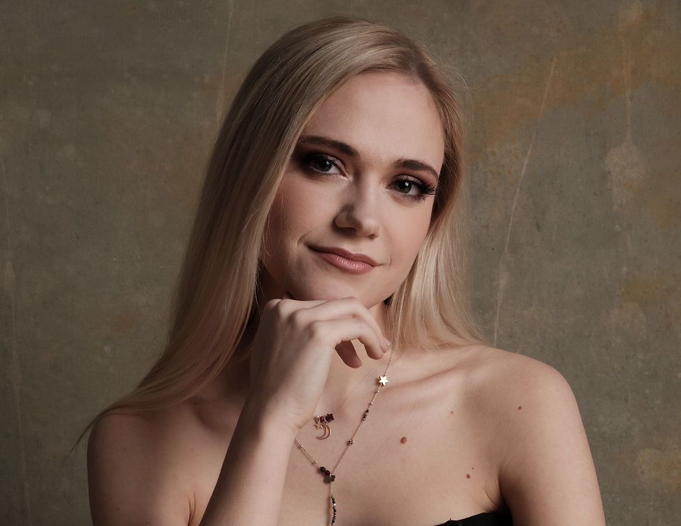Mia Pecnik, 24 (Croatia)