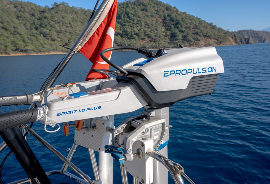 channel.R Nautor Swan 48 - OYSA
