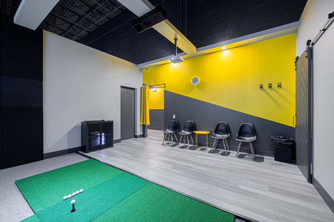 EZ Golf Aurora - Regular Bay