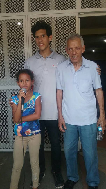 Simultanea de Ajedrez en la sede de la Radio "Al Son del 23" con el Maestro de Ajedrez Int