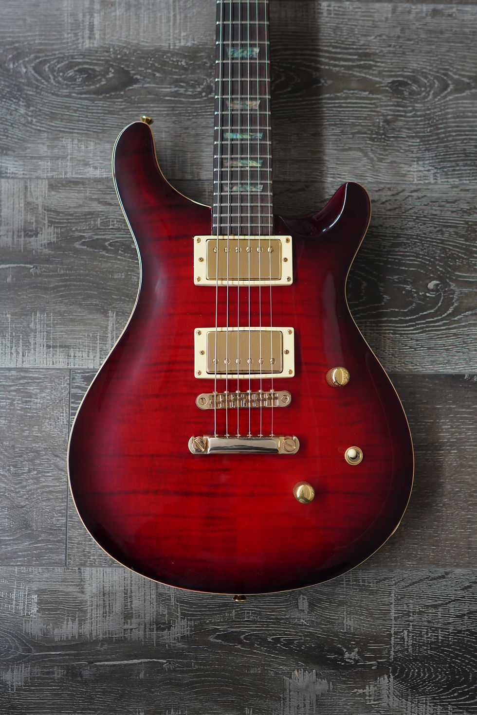 AIO Wolf W400 Electric Guitar - Red Burst