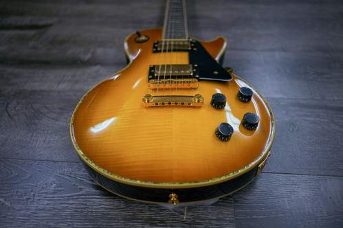 AIO Wolf WLP 750T Electric Guitar - Honey Burst | Your Next