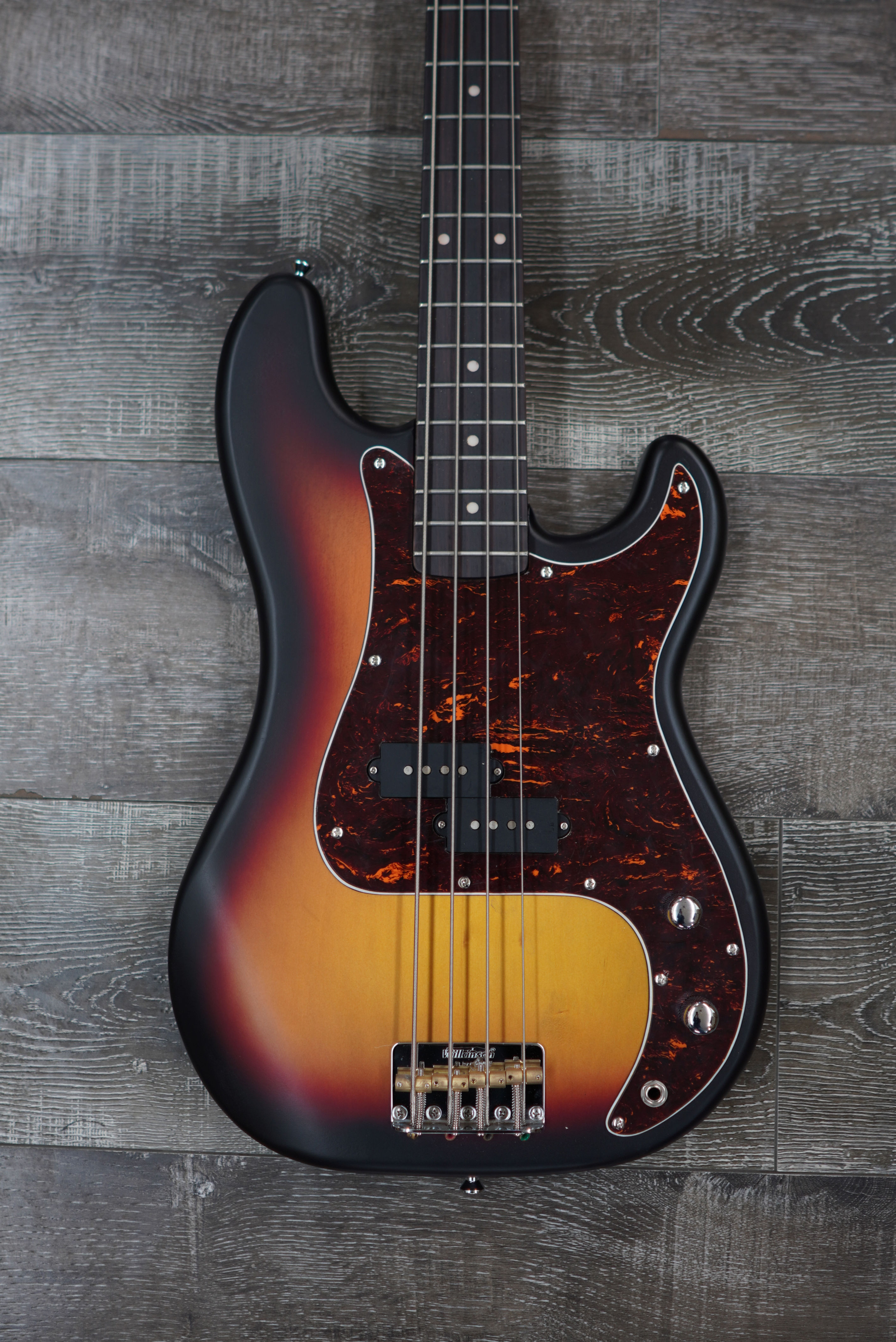 AIO PB4 Bass - Sunburst