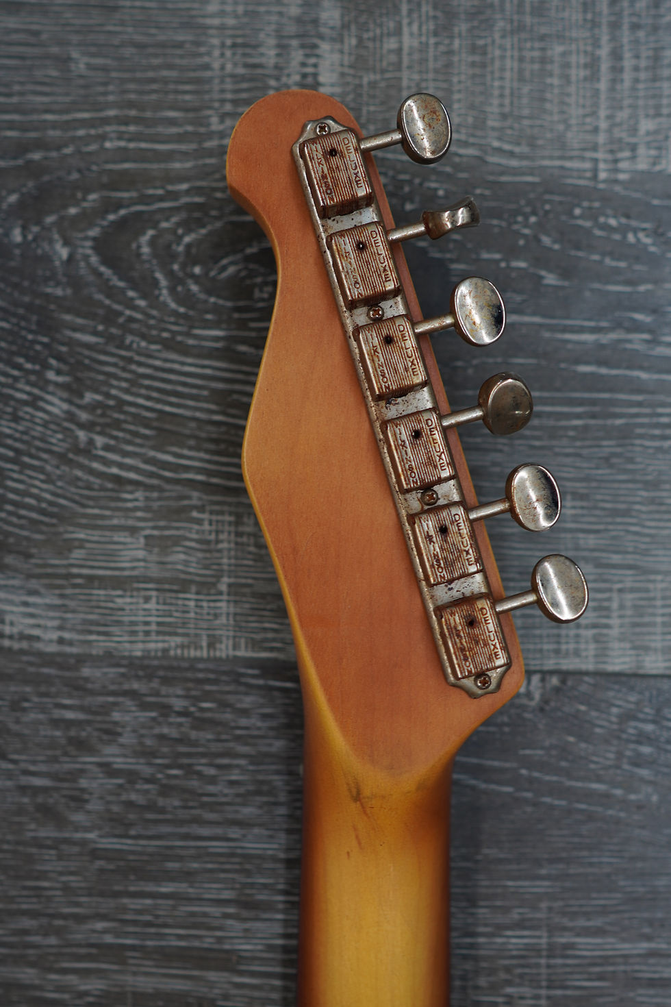 Thumbnail: AIO TC3 Relic Electric Guitar - Sunburst (Brown Pickguard)