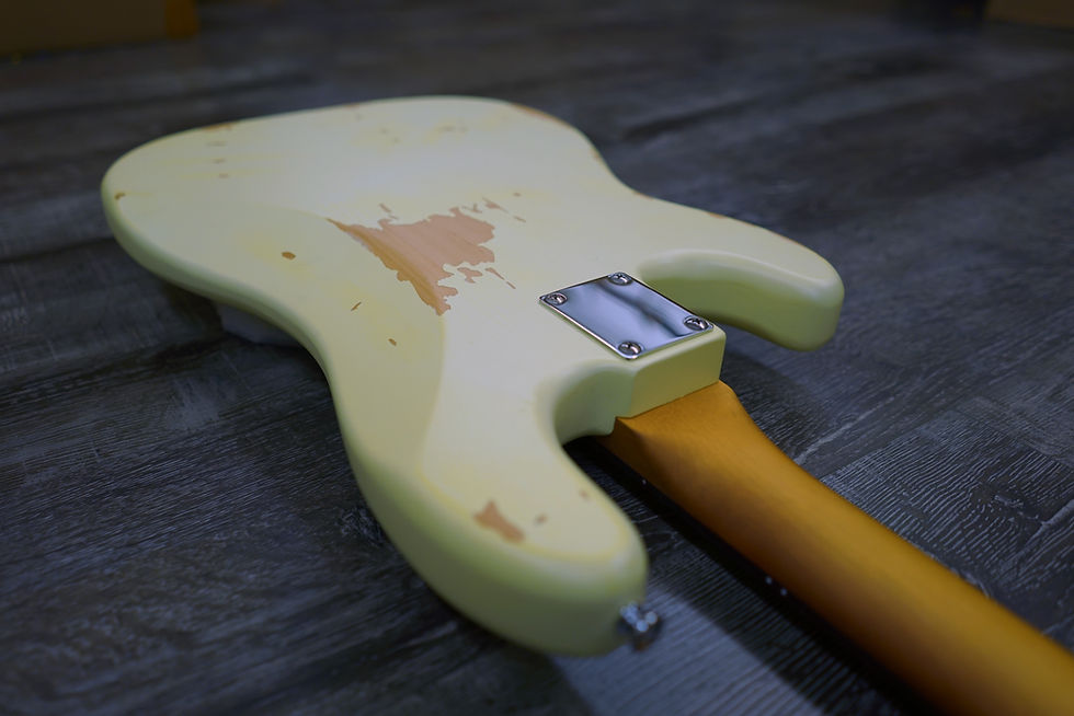 Thumbnail: AIO P-Bass Relic - White