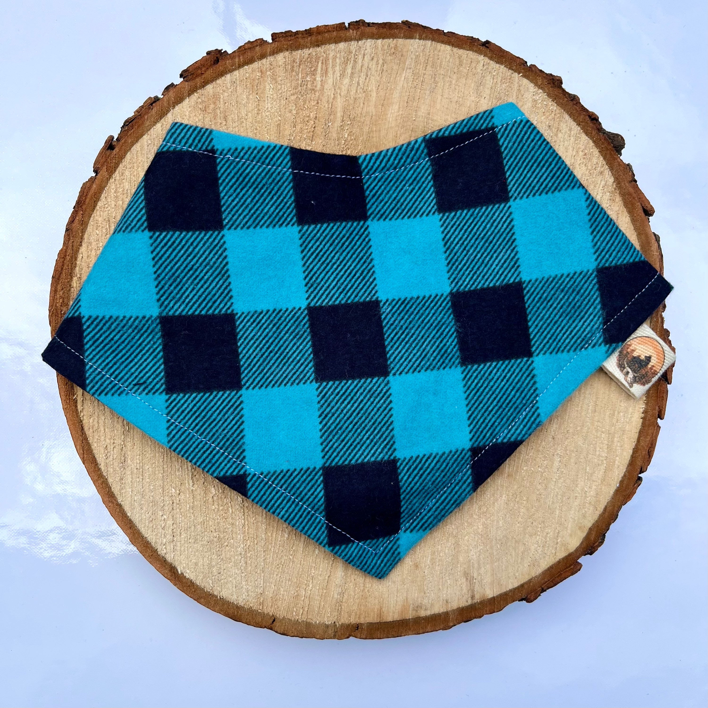Arctic Buffalo Plaid Banada
