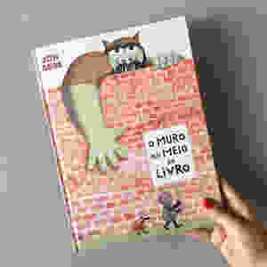 O Muro no Meio do Livro