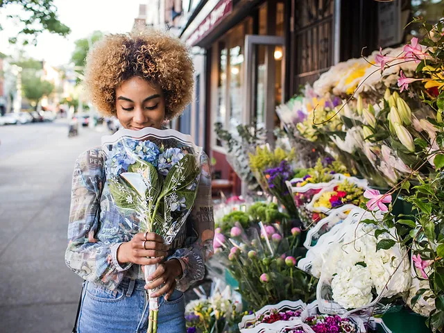 Bishop S Flowers Florist Wedding Funeral Delivery Prom Events
