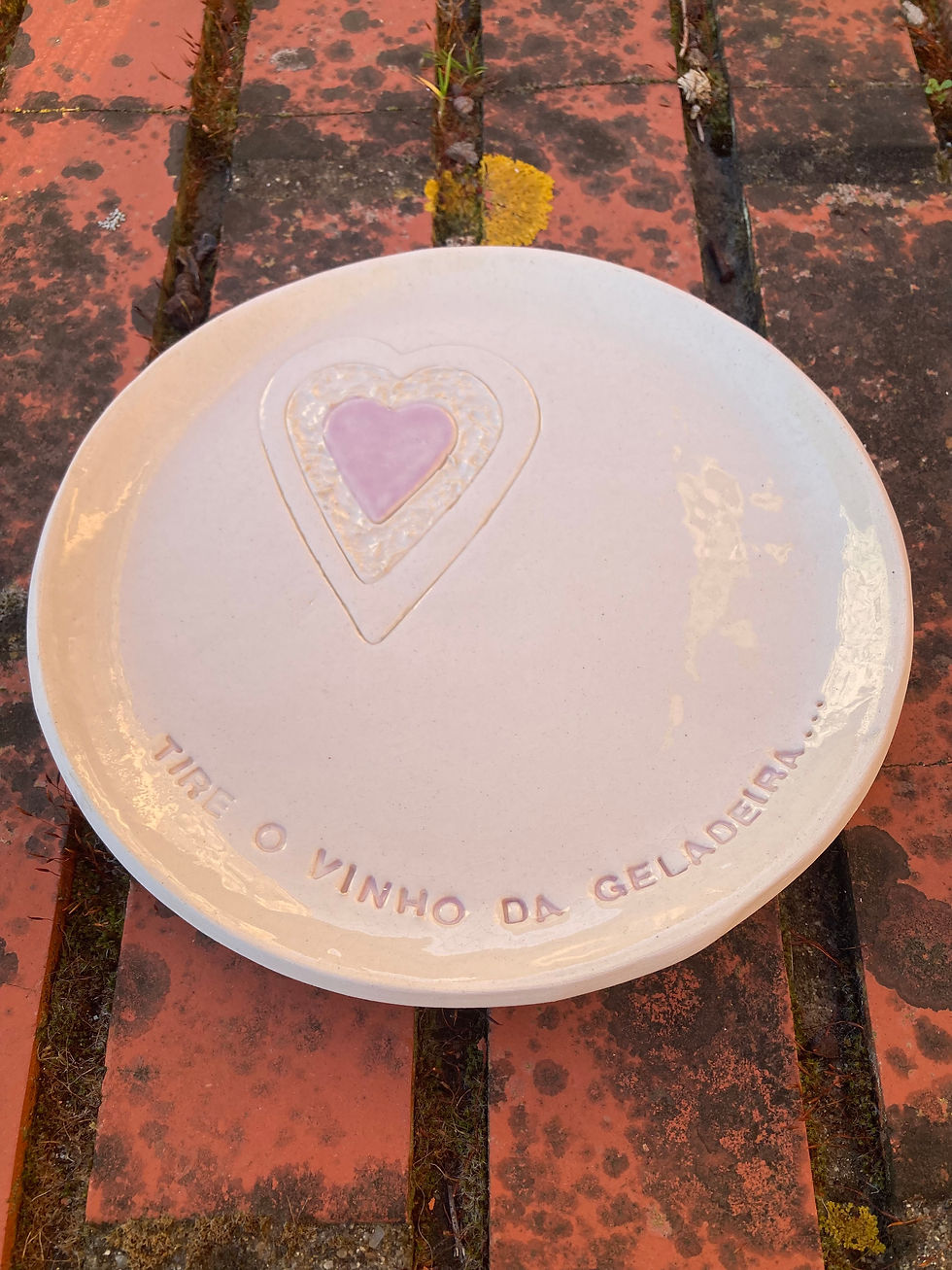 Miniatura: Prato sobremesa - Tire o vinho...