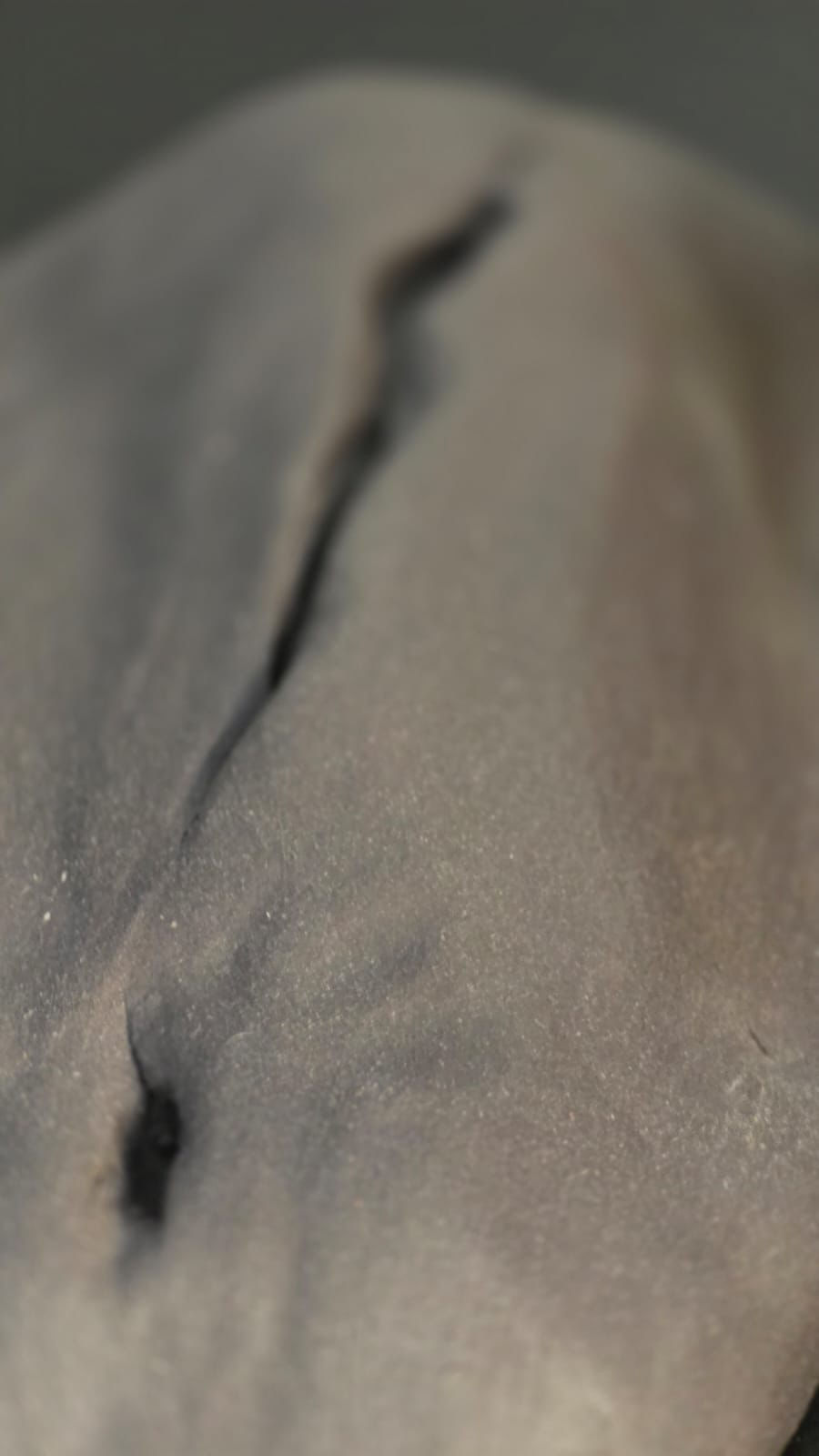 Escultura Vulva Nigra