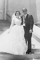 Timeless love captured in photo