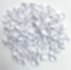 Kleberringe weiß flower offen auf einer weißen oberfläche