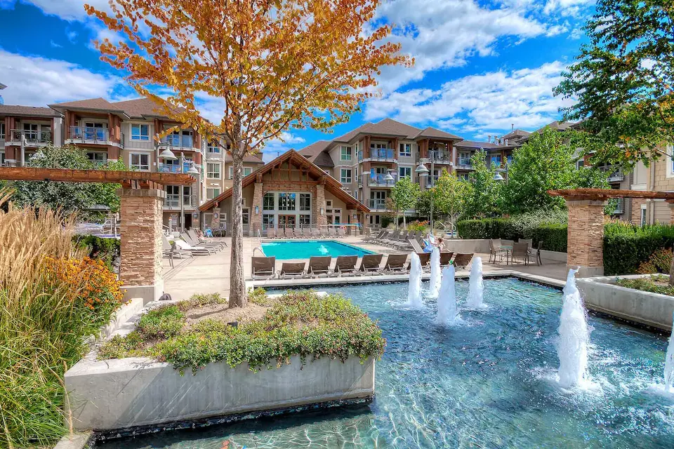 Cascade Club Water Feature