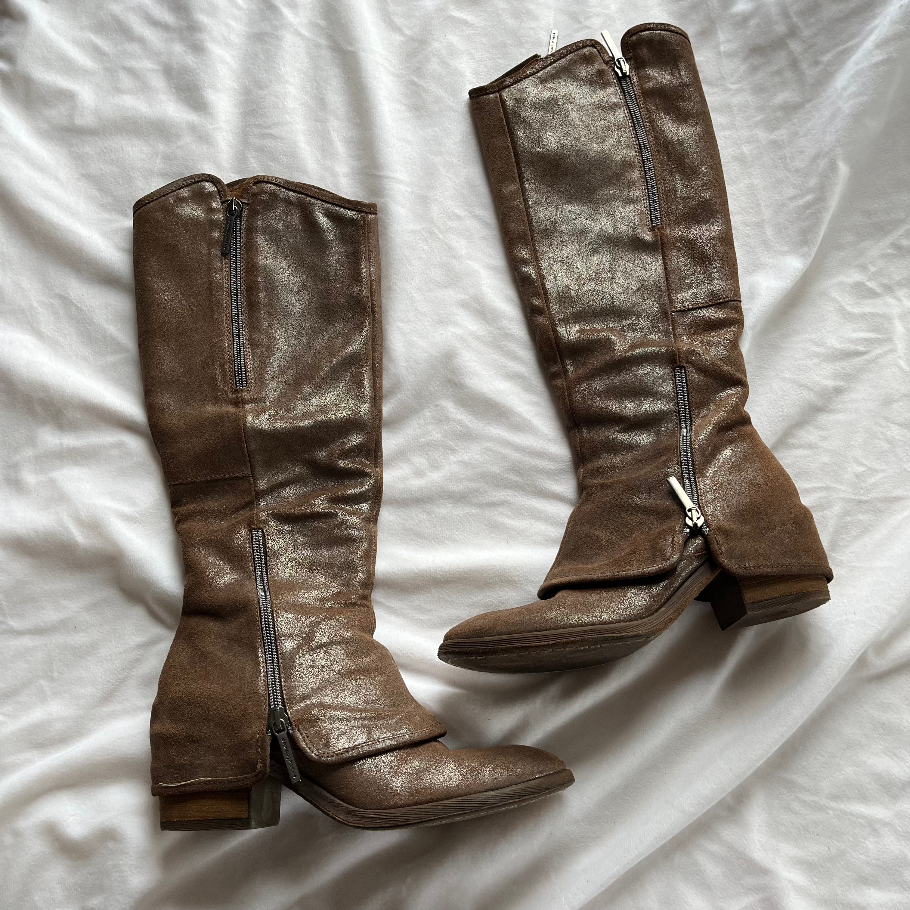 Donald J Pliner Brown Leather Tall Boots – Size 5.5