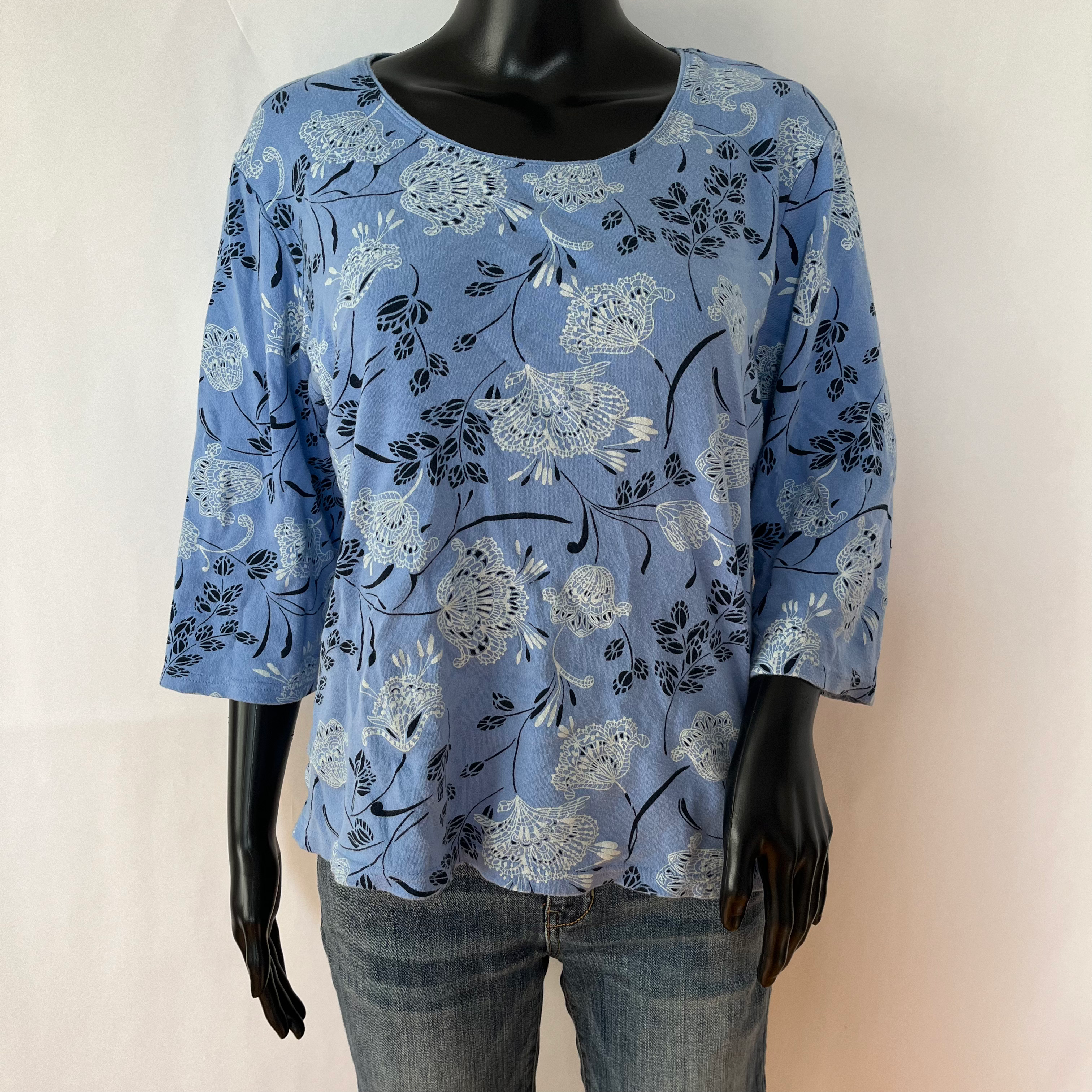 Karen Scott Blue Floral Cotton Top – Size Large