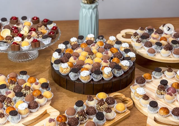 Sants Confeitaria.png