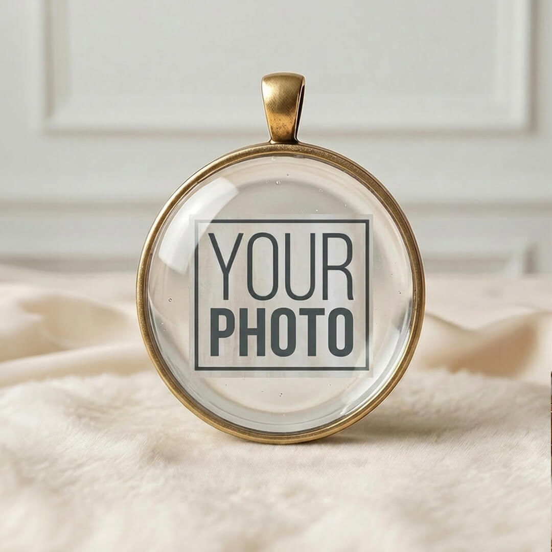 Customize Picture Pendent – Upload Your Photo