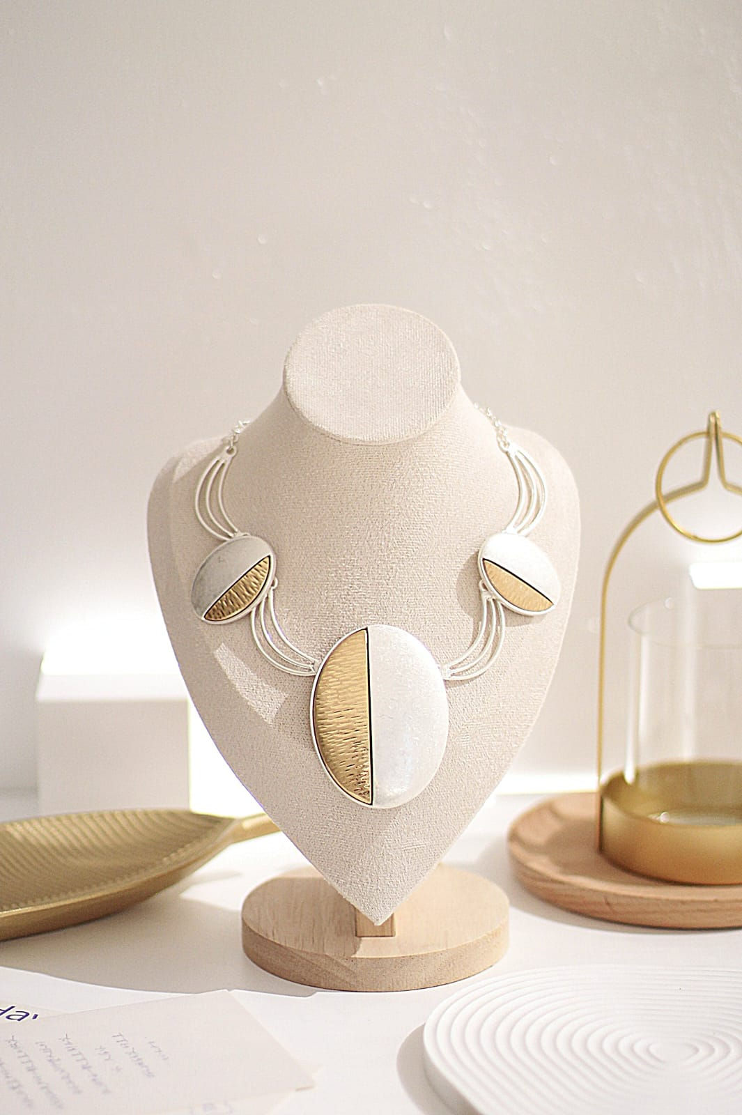 Collar Corto DA28-F2N095 (1Q)