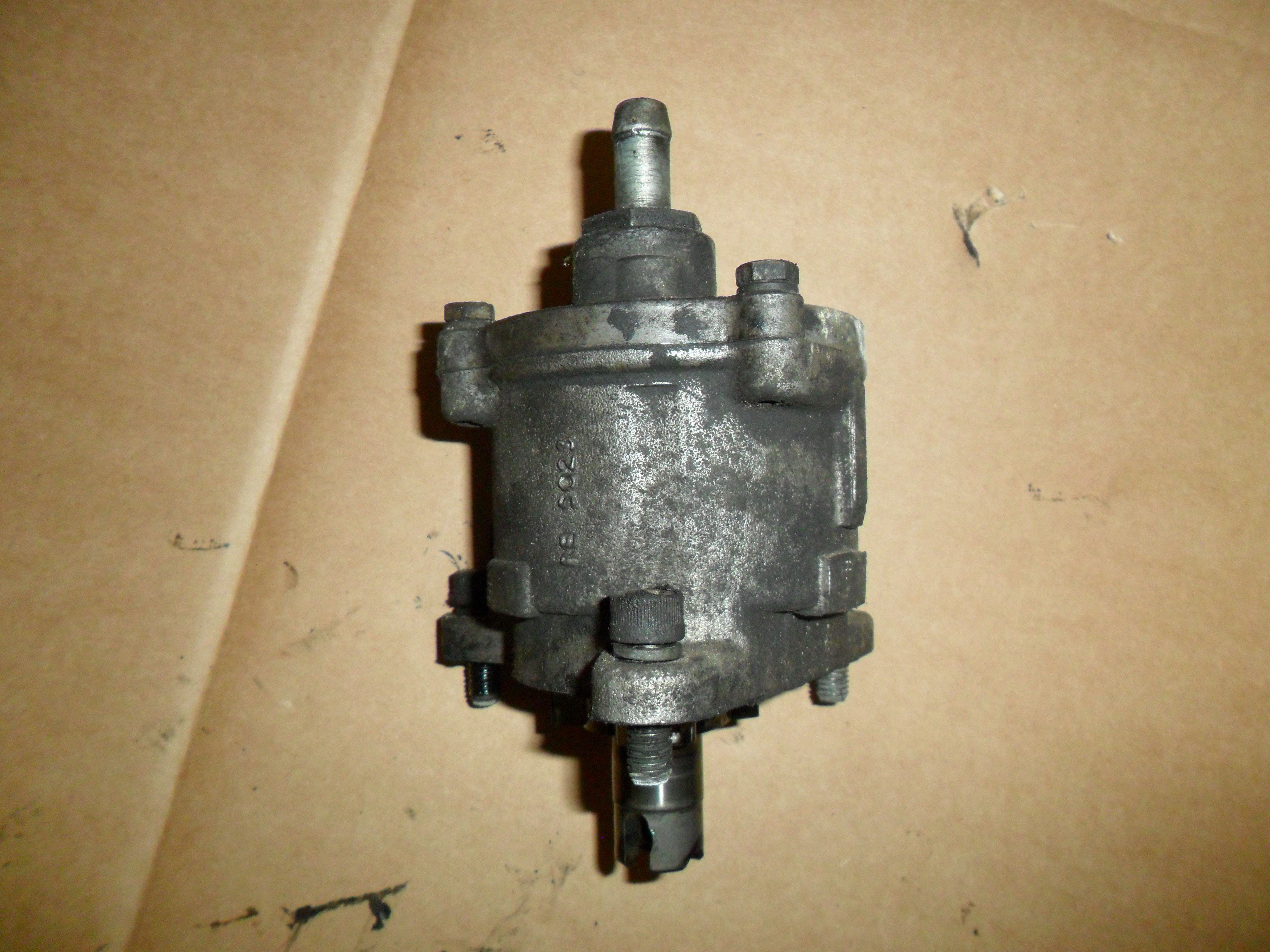 LAND ROVER 200 TDI USED BRAKE VACUUM PUMP ERR 535