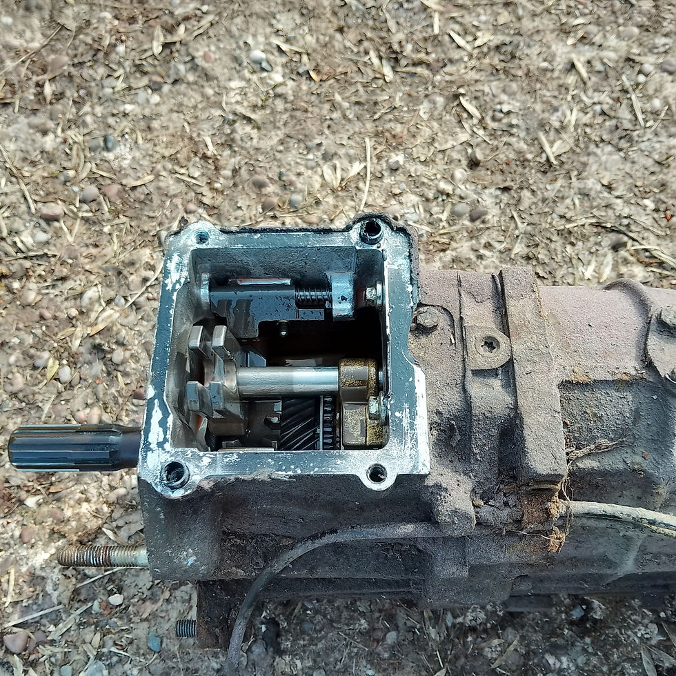 Thumbnail: Land rover defender R380 core gearbox 